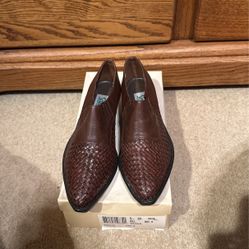 Brown Women’s Scruples 