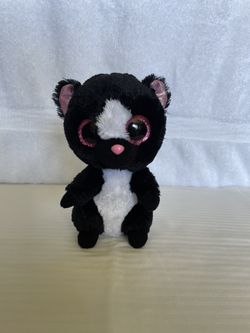 Small Skunk “Flora”