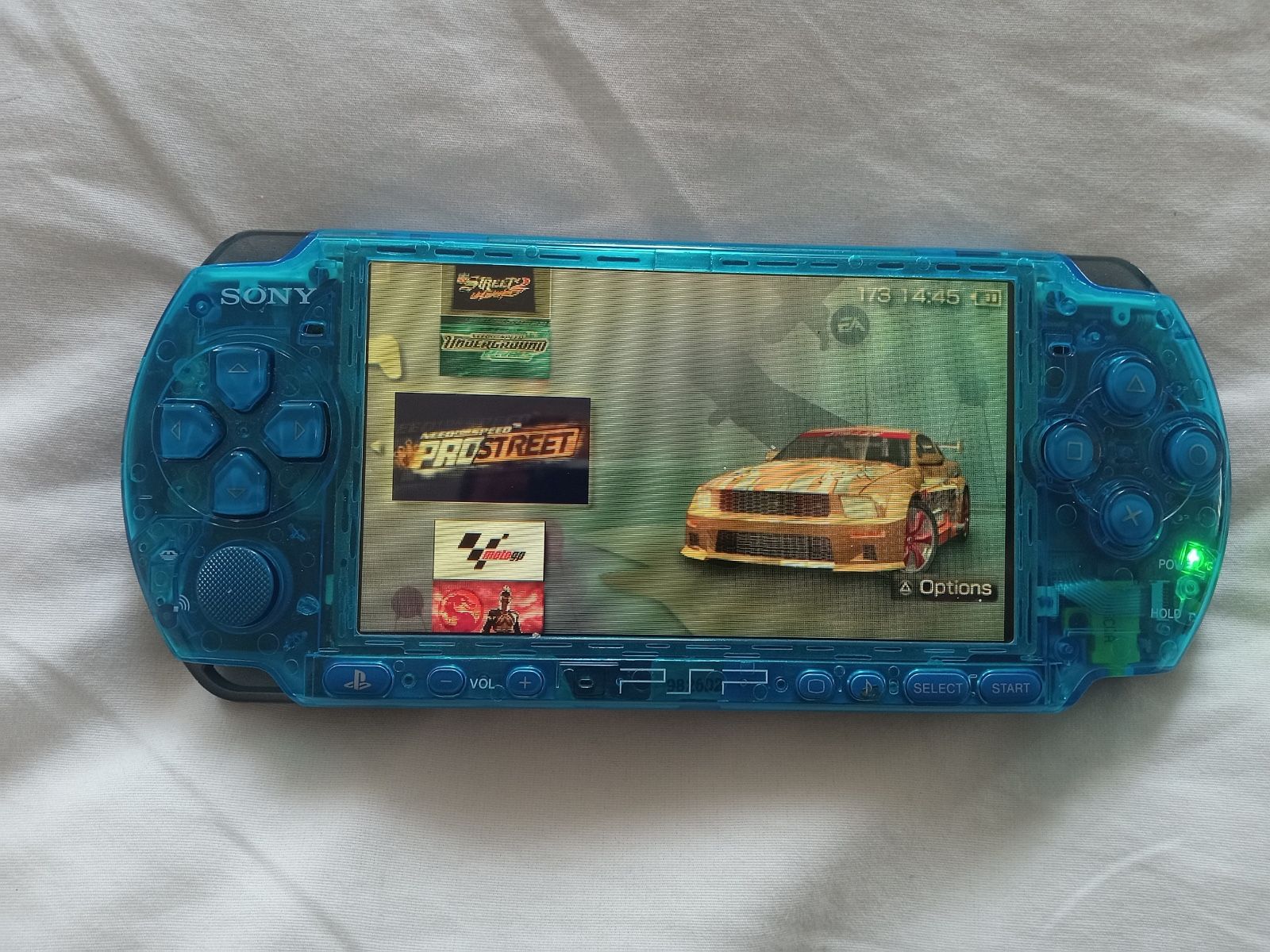 CLEAR/BLUE * 3001 * - SLIM - PSP WITH 5,000 GAMES !!!