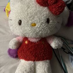 Hello Kitty, Plush Plushie