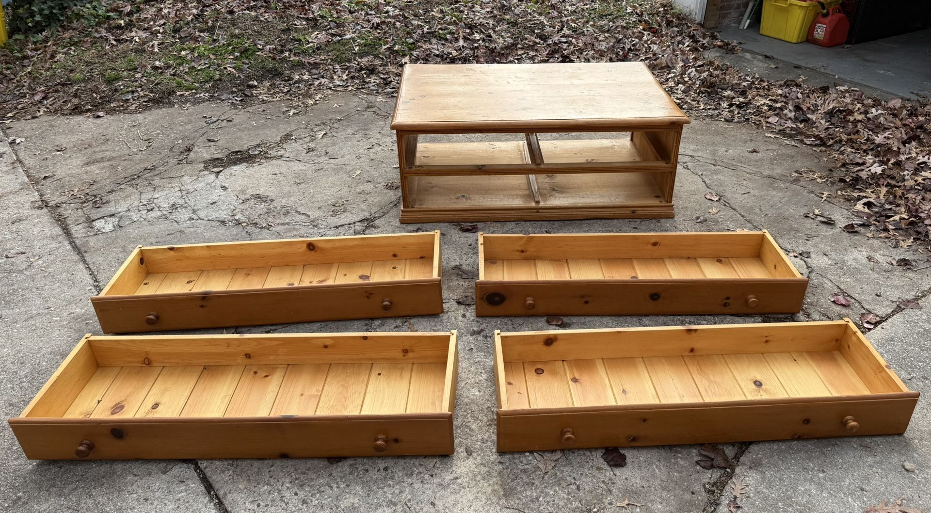 Solid Wood Coffee Table W 4 drawers