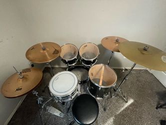 Full Drum Kit with Sabian Cymbals