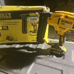 Dewalt Nail Gun🔥🔥🔥