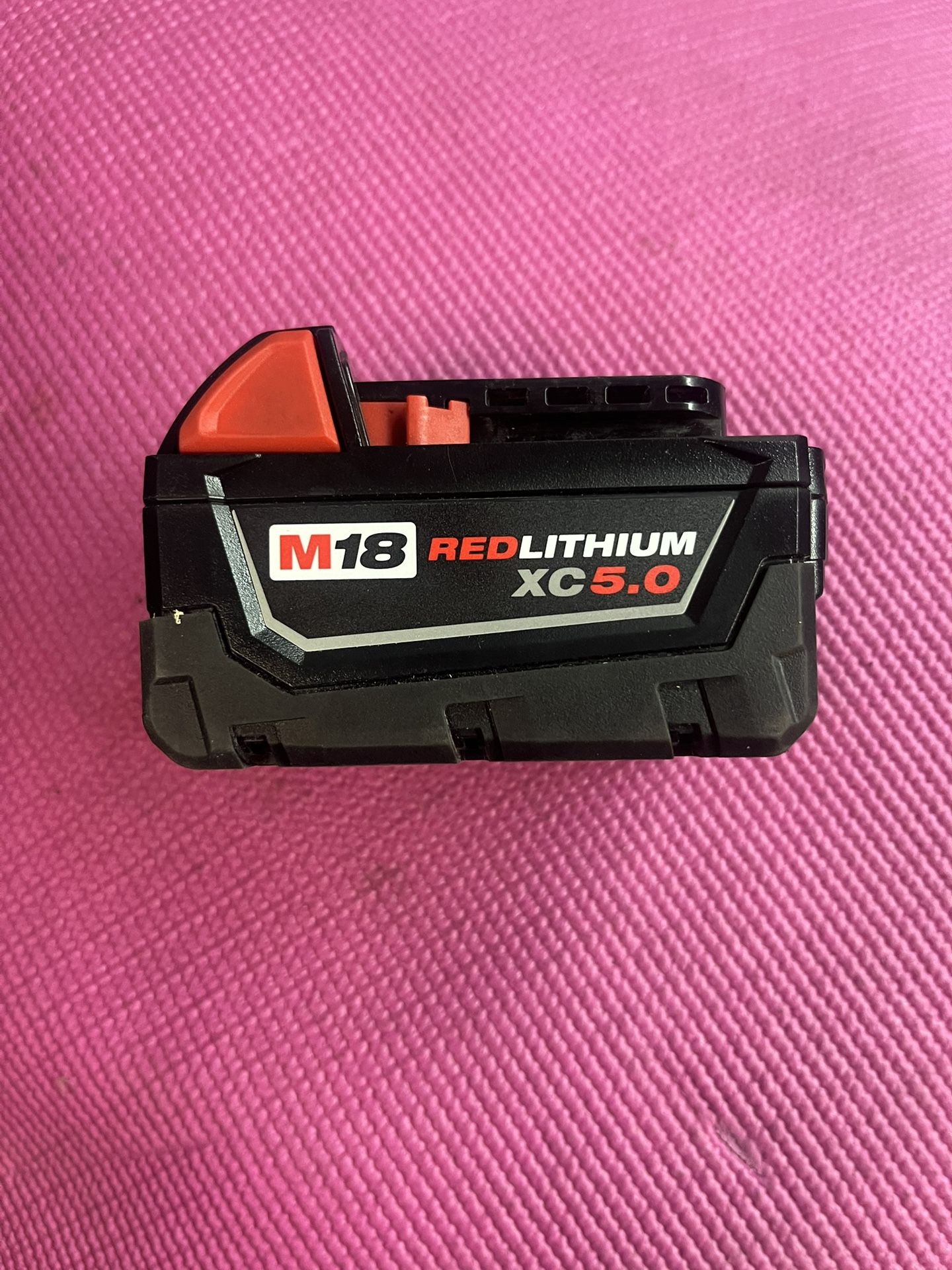 Milwaukee M18 18-Volt 5.0 Ah Lithium-Ion XC Extended Capacity Battery Pack Keywords : Marco tools, Mac tools, SnapOn tools snap on lifetime warran