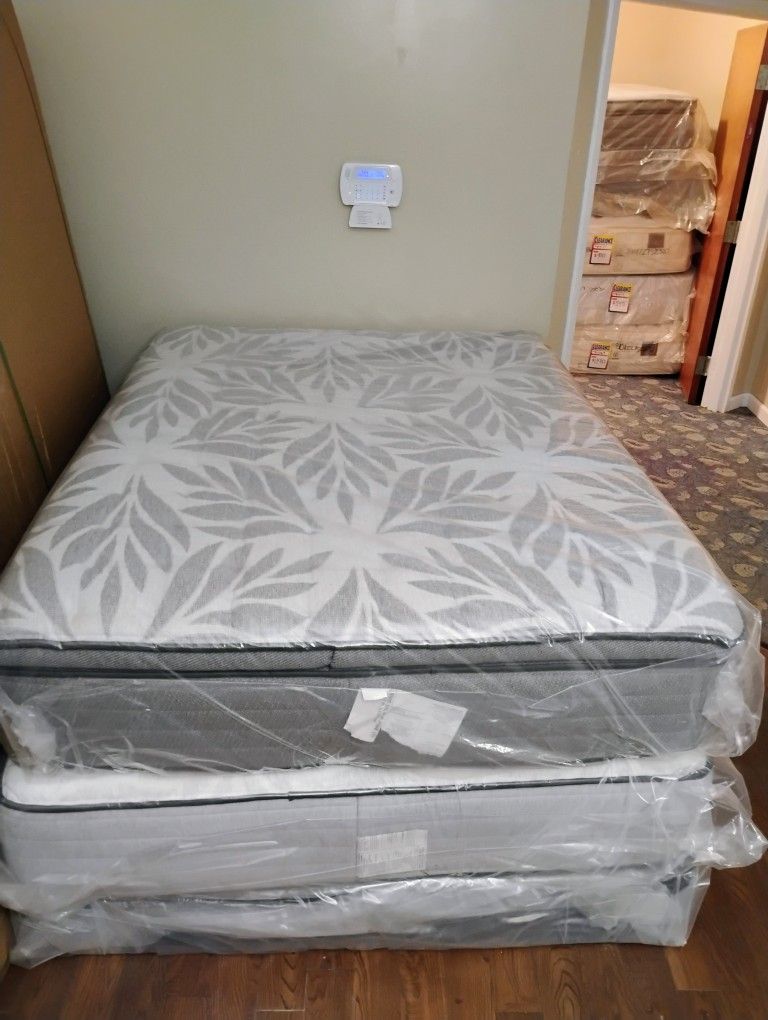 Brand New Sealy Queen Mattress 