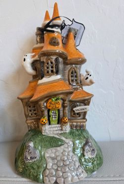 Blue Sky Ceramic Halloween Hotel