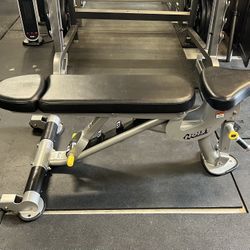 Hoist Adjustable Bench 