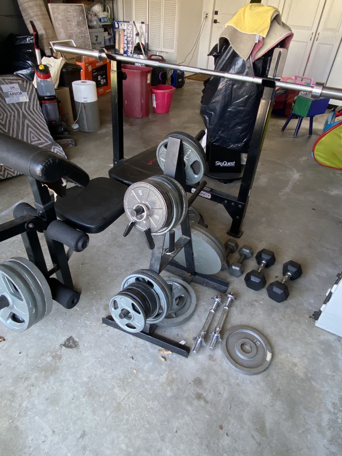 Weight Set With  Olympic Bar 
