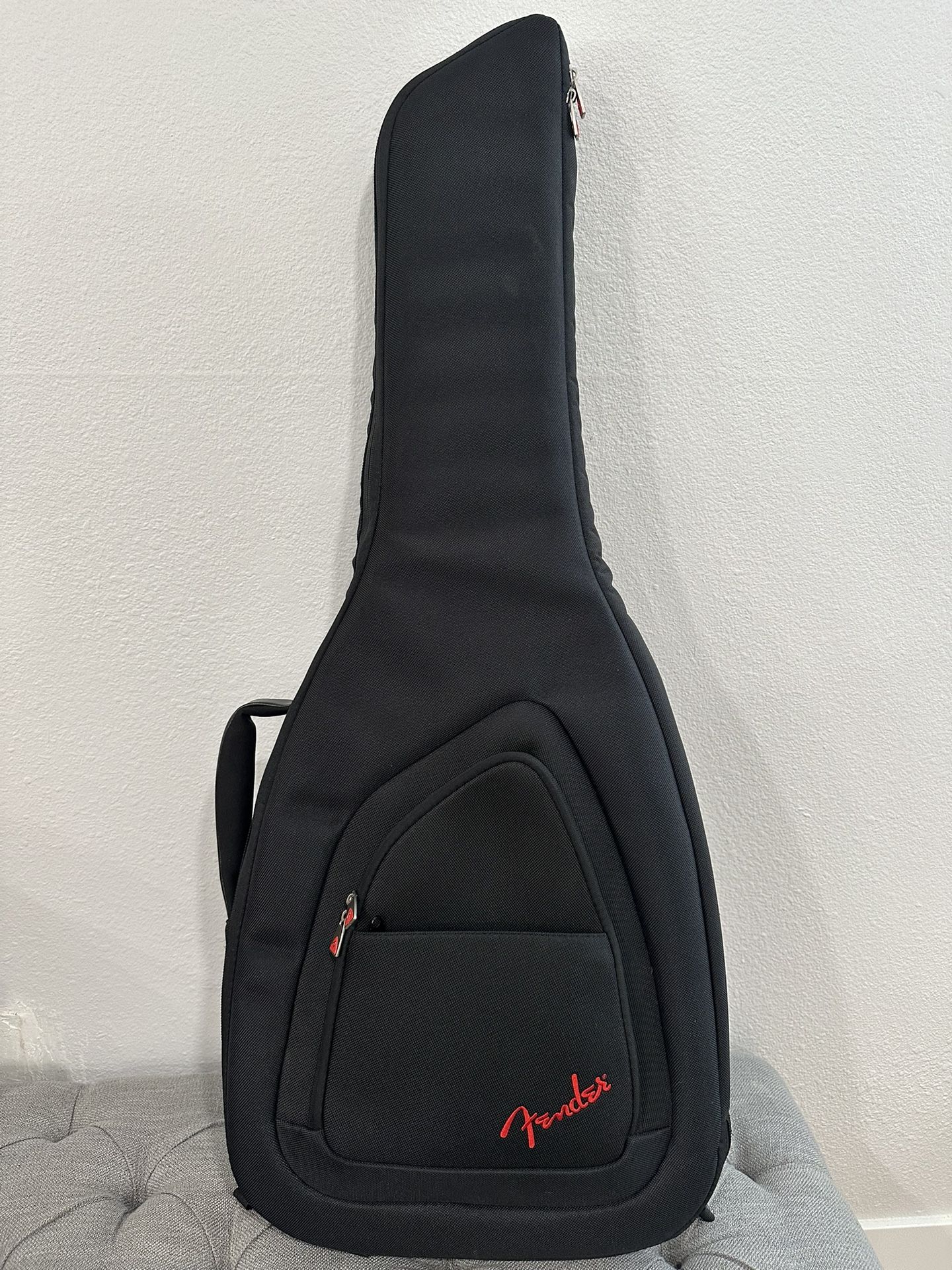 Fender Guitar Case W/ Backpack Strap (New)