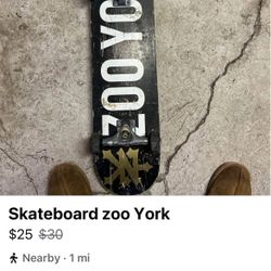 Zoo York Skateboard 