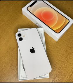 𝚒𝙿𝚑𝚘𝚗𝚎 12 𝚞𝚗𝚕𝚘𝚌𝚔𝚎𝚍 𝚠𝚒𝚝𝚑 𝚠𝚊𝚛𝚛𝚊𝚗𝚝𝚢