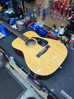 Fender CF60 Acoustic Guitar