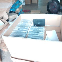 A Lot Of Laptop Dell Latitude 5470 Intel Core i5 (30 UNIT)
We offer shipping for retail