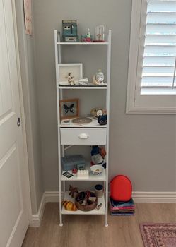 Bookshelf
