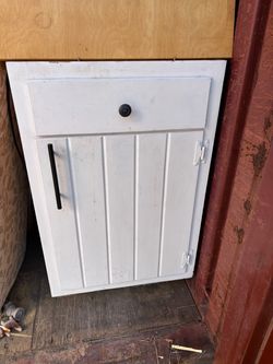 Kitchen cabinets