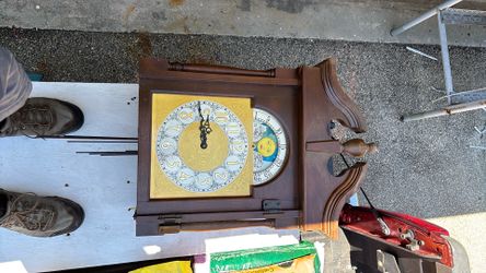 Grandfather clock device