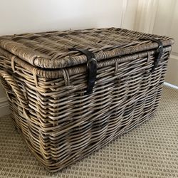 Vintage Basket Trunk
