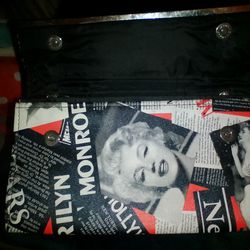 Monroe Wallet (Good)