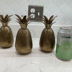 Antique Brass Pineapple 