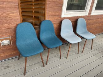 Free Chairs!