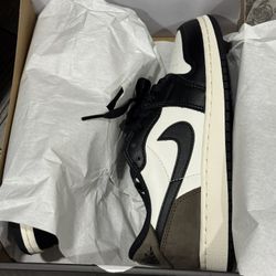 Jordan 1 Low DS Size 4.5y 