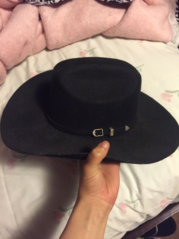 Superlan hats