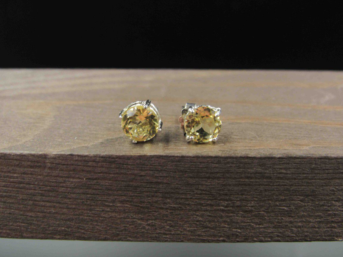Sterling Silver Round Light Color Citrine Stud Earrings Vintage Wedding Engagement Anniversary Beautiful Everyday Minimalist Ornate Special