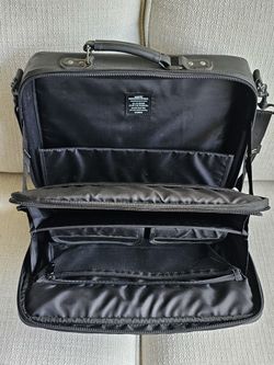 15" Laptop Case with Many Compartments 
