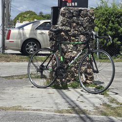 Bike w thin street tires