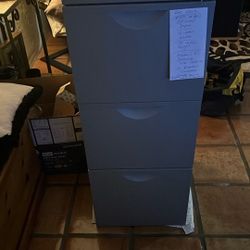Metal 3 Drawer File Cabinet 