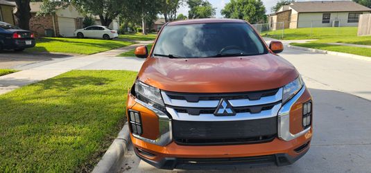 2020 Mitsubishi  Outlander