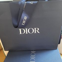 Dior's Empty Shopping Bag And Box