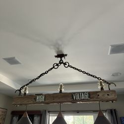 Lineman Pool Table Light