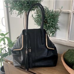 100% Genuine Leather Beautiful Black & Gold Bag