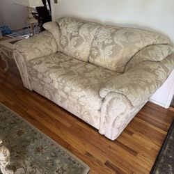 Ethan Allen Sofa And Love Seat