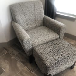 Chair + ottoman