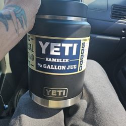  1/2 Gallon Rambler Cooler  And 2 36oz Rambler Tumblers YETI 