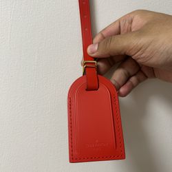 Red Tag Louis Vuitton 