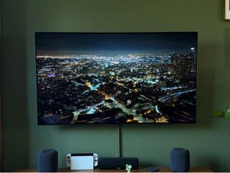 USED - OLED 4K TV LG B8 55”