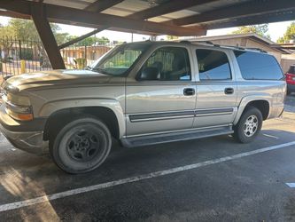 Chevrolet Suburban Full-Size SUV