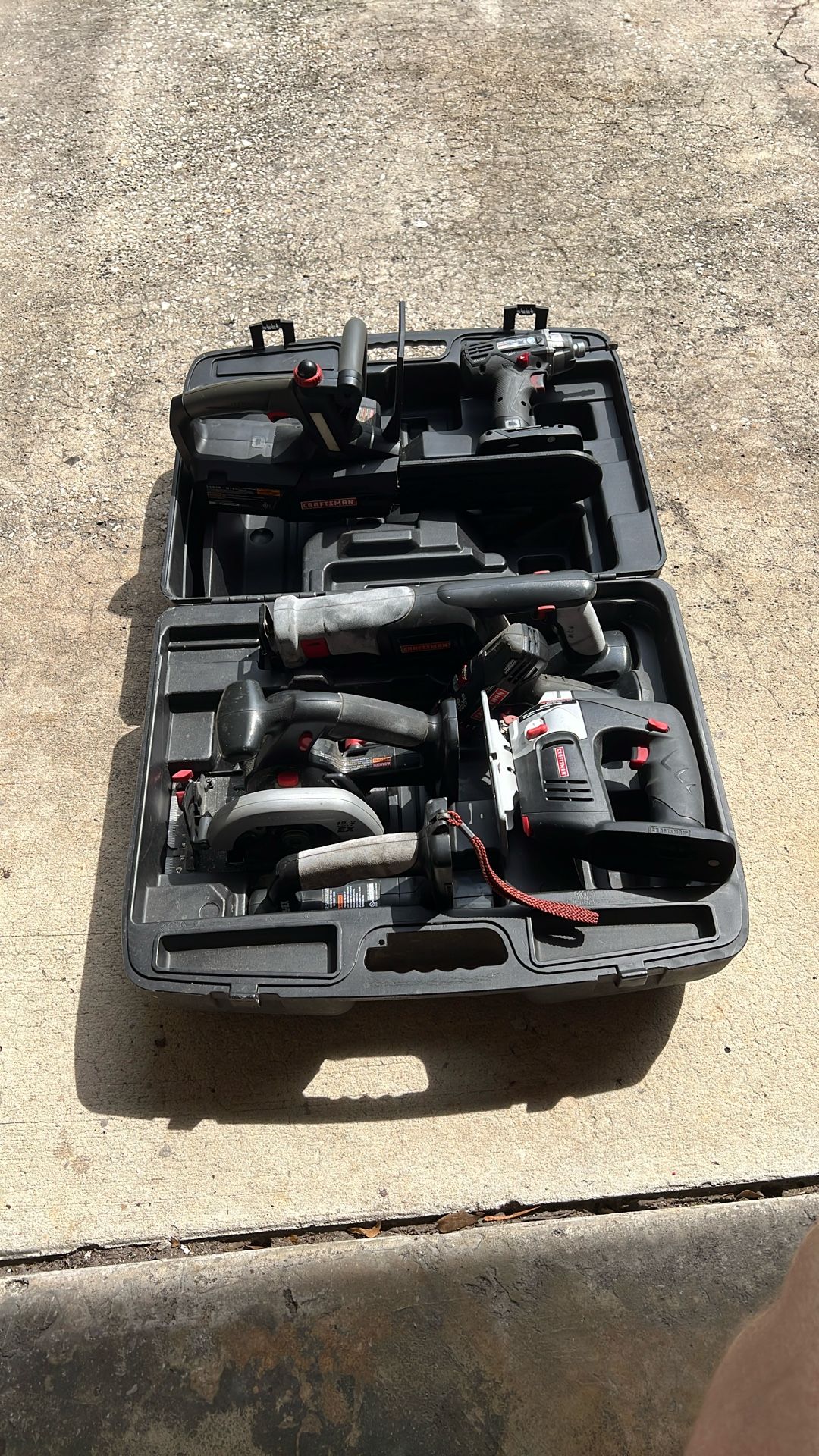 Craftsman 19.2v Toolset. 