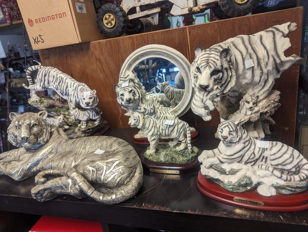 White Lion Collection