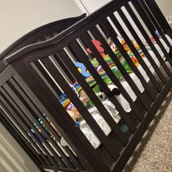 Baby Crib 