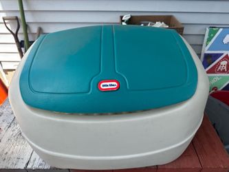 Little times toy box