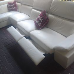 SECTIONAL GENUINE LEATHER RECLINER ELECTRIC WHITE COLOR.. DELIVERY SERVICE AVAILAIBLE ✅💥🚚