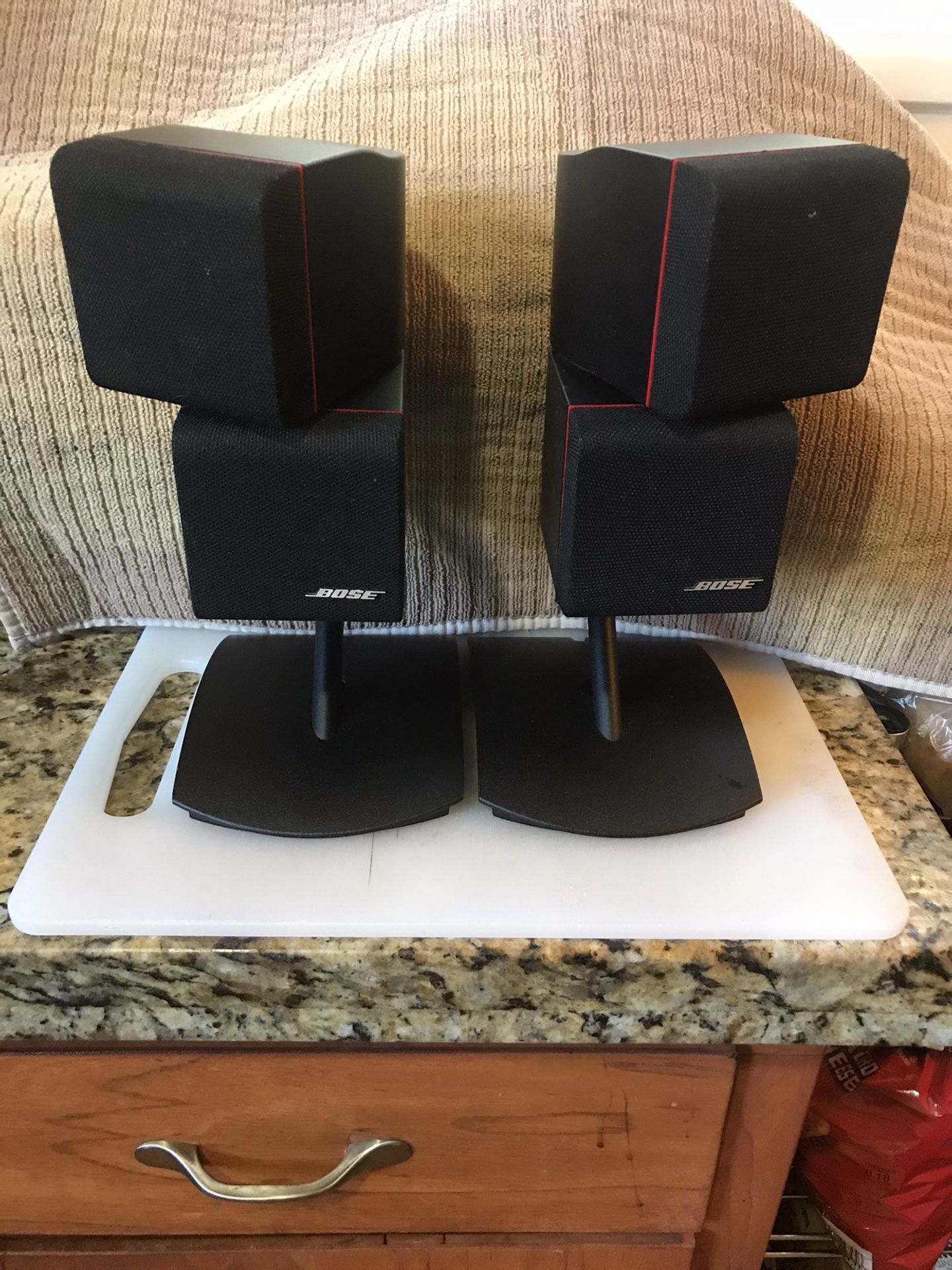 Bosé Redline Dual Cube Swivel Speakers w/oem Bosé Stands