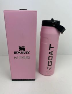 Messi x Stanley 1913 IceFlow Flip Straw 2.0 Bottle Water 24 oz Striker Pink