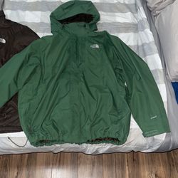 The North Face Windbreaker Jacket/rain Coat