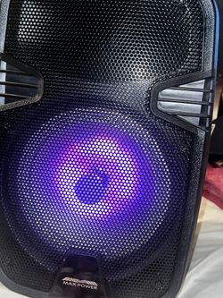 Max power Portable Speaker W/microphone 