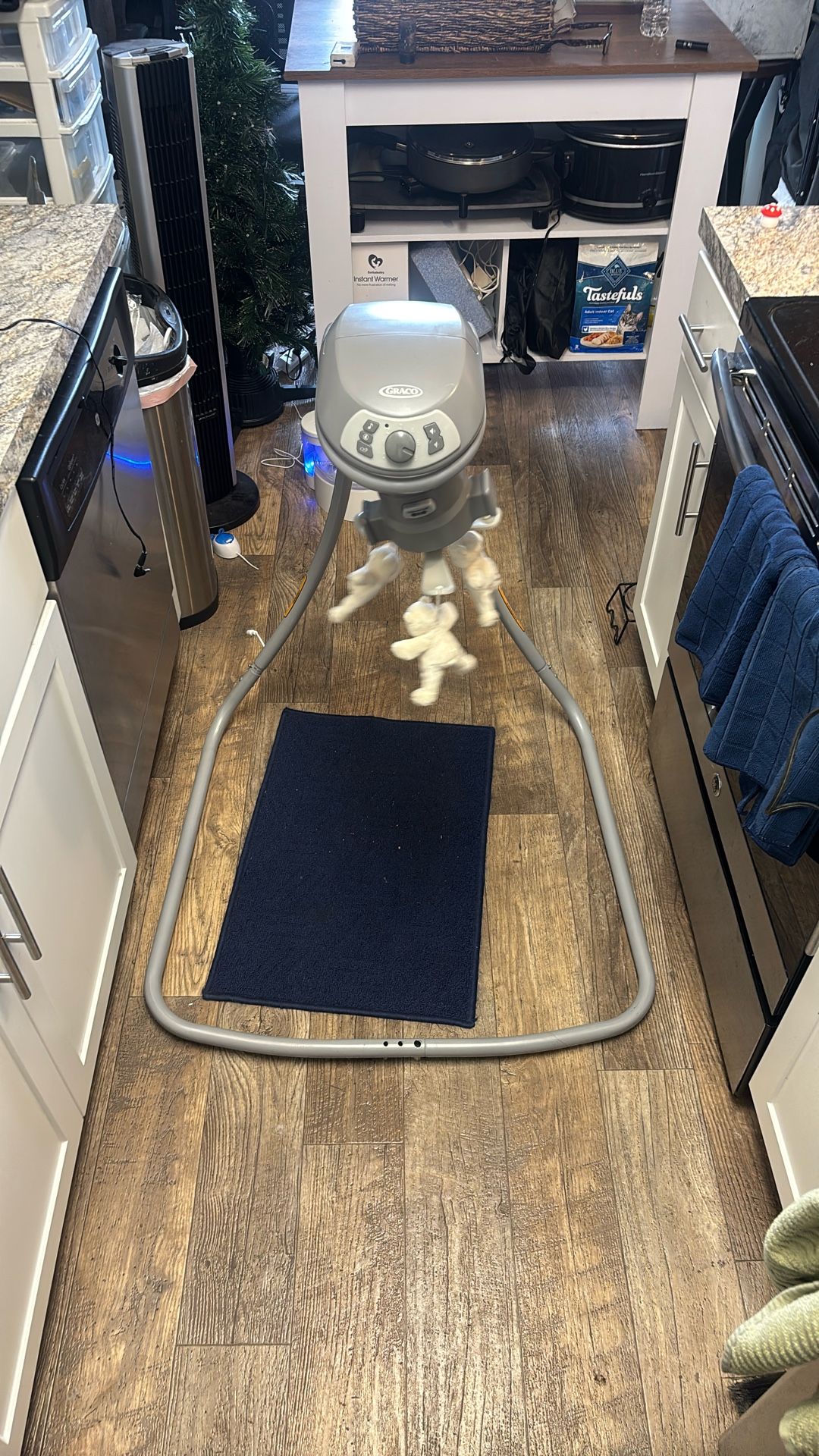 Graco Soothe Baby Swing